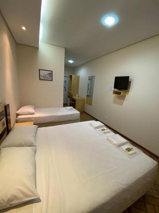 Hotel Tropeiro Da Lapa Lapa  Екстериор снимка