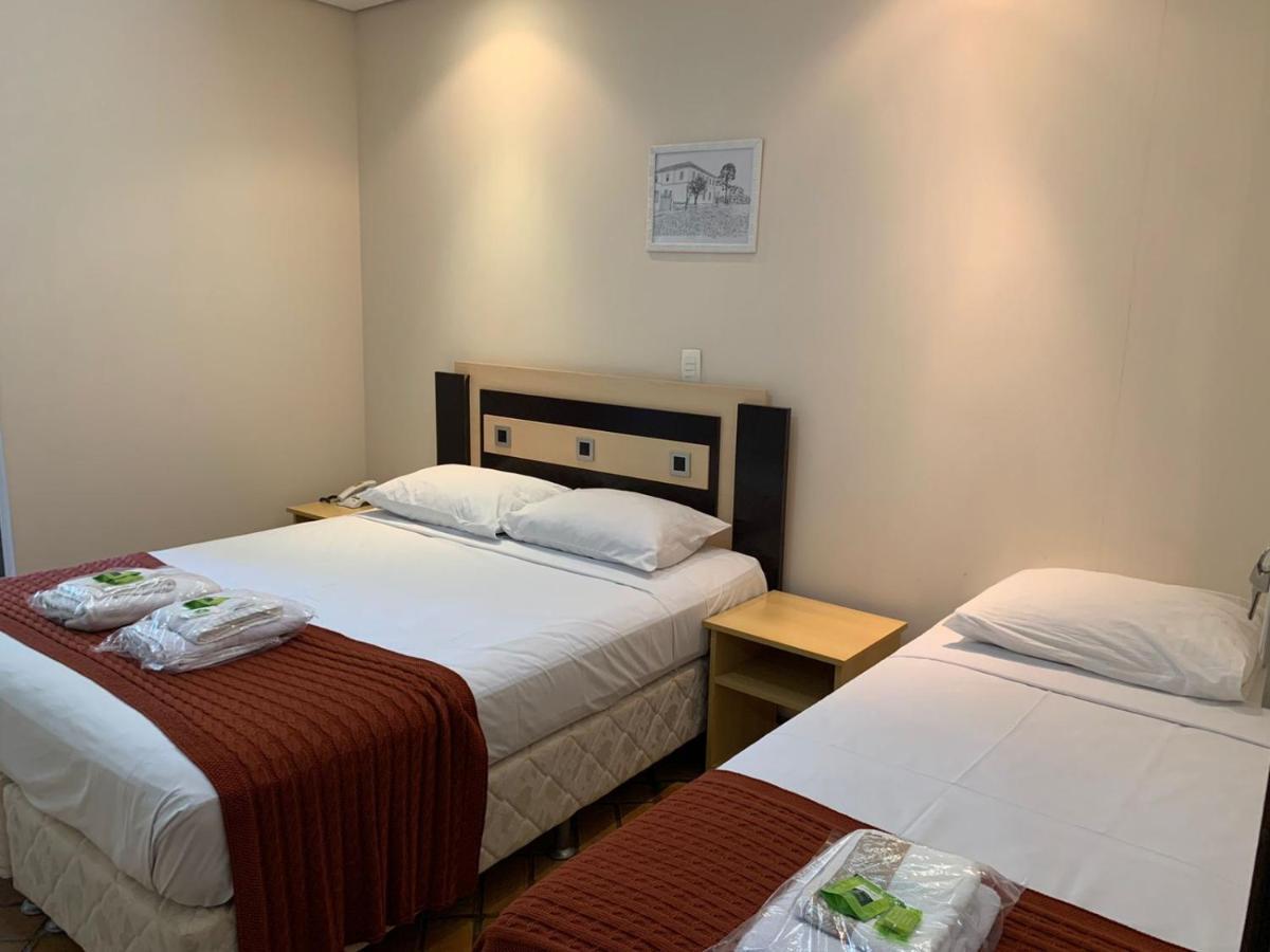 Hotel Tropeiro Da Lapa Lapa  Екстериор снимка