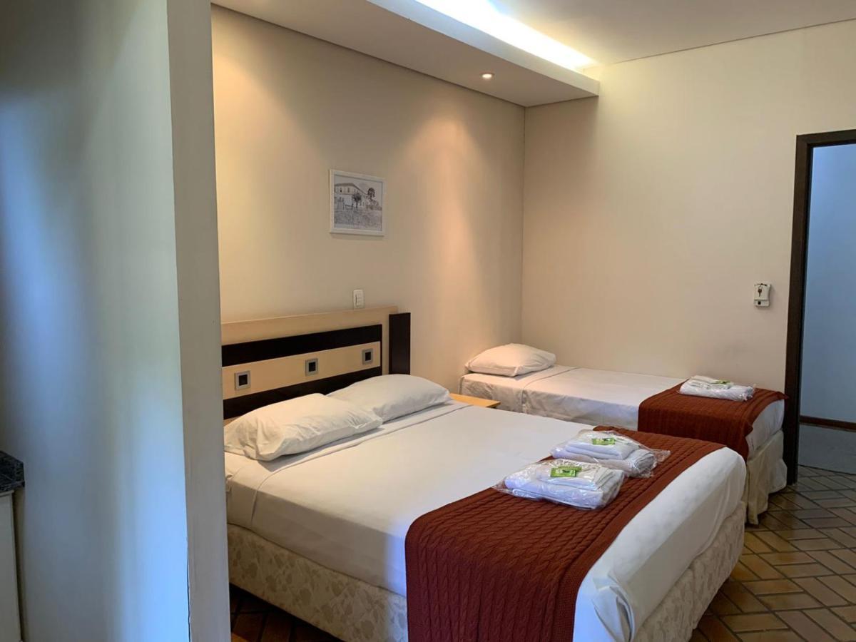 Hotel Tropeiro Da Lapa Lapa  Екстериор снимка
