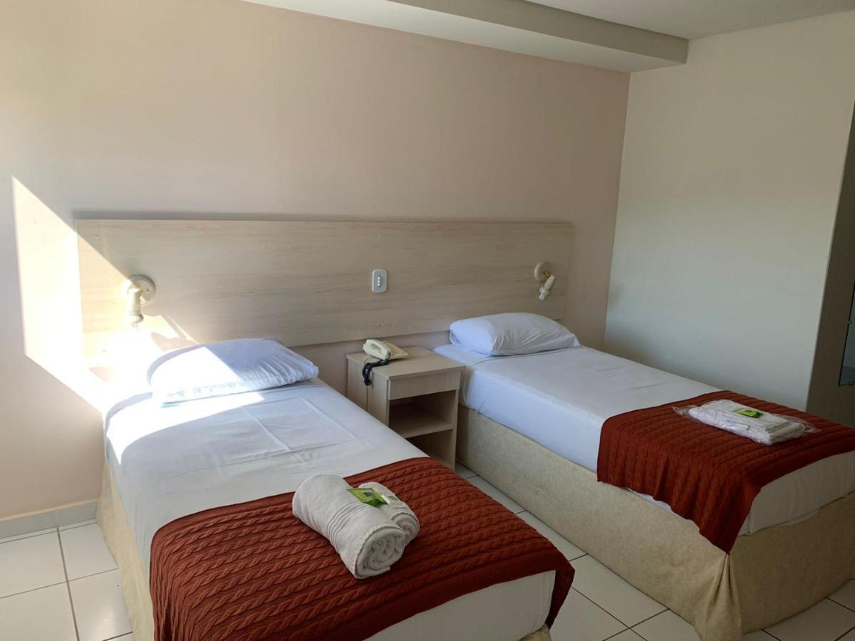 Hotel Tropeiro Da Lapa Lapa  Екстериор снимка
